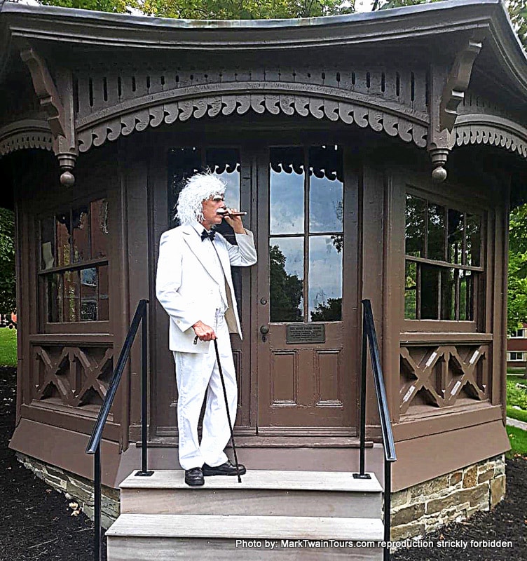 Your Mark Twain step-on guide