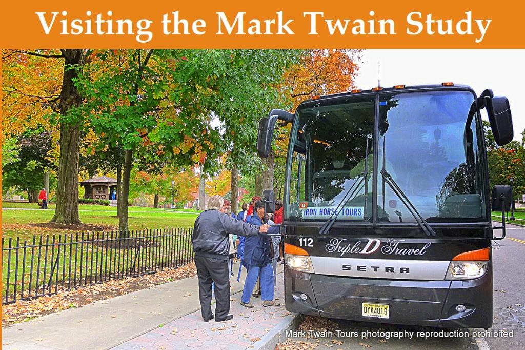 Tour bus visiting the Mark Twain Study at Elmira College